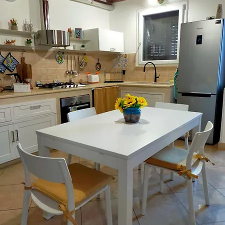 Casetta Matotta, A - Palermo モンデッロ