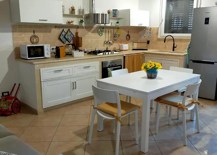 Casetta Matotta, A - Palermo Nyaraló Mondello